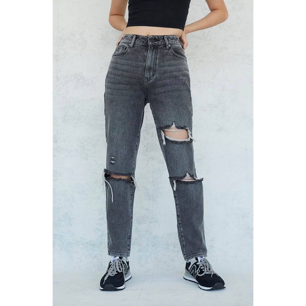 Pacsun Faded Black Ripped Mom Jeans.